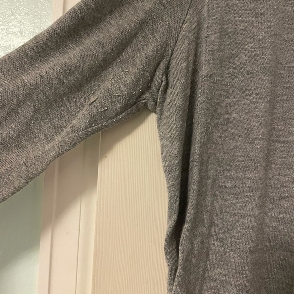 Pretty Lauren Conrad sweater with lace detail, XL - Picture 4 of 5